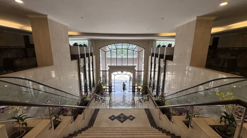 The Bencoolen, 180A Bencoolen Street, 2 Bedrooms, 883 sqft, Apartment For Rent, by Max Lim, 500110275 - Entrance - PropertyGuru.com.sg