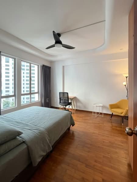 Northoaks, 20 Woodlands Cresent, Admiralty / Woodlands, 3 Bedrooms, 1,216 sqft, Condominium For Sale, by Yvette Lim, 500110278 - Master Bedroom - PropertyGuru.com.sg