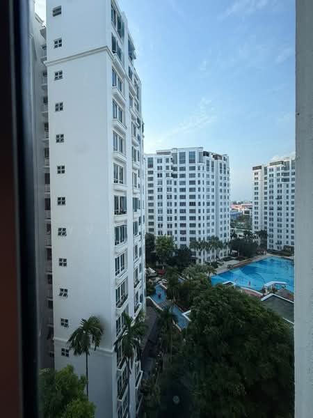 Northoaks, 20 Woodlands Cresent, Admiralty / Woodlands, 3 Bedrooms, 1,216 sqft, Condominium For Sale, by Yvette Lim, 500110278 - View from Master Bedroom - PropertyGuru.com.sg