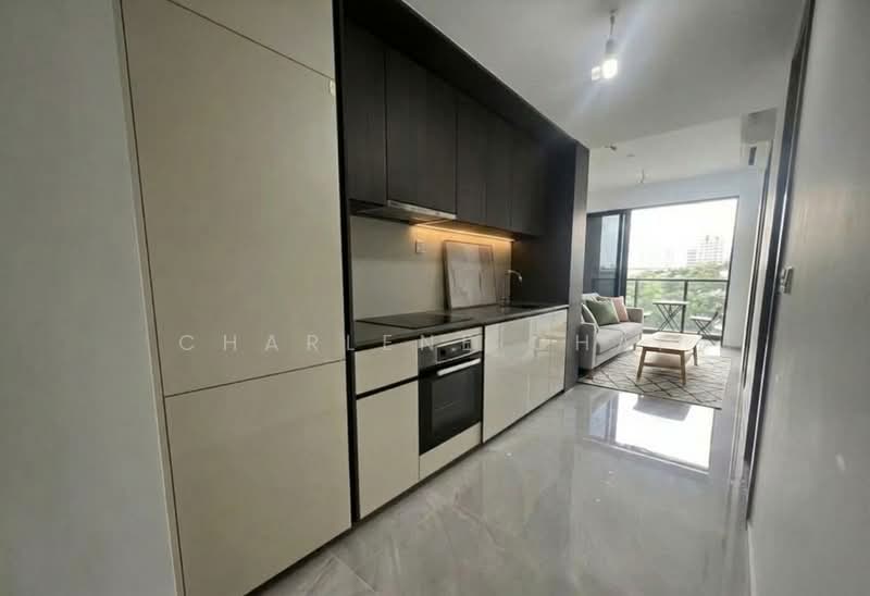 Tembusu Grand, 94 Jalan Tembusu, 1 Bedroom, 527 sqft, Condominium For Sale, by Charlene Chai, 500110281 - Kitchen - PropertyGuru.com.sg
