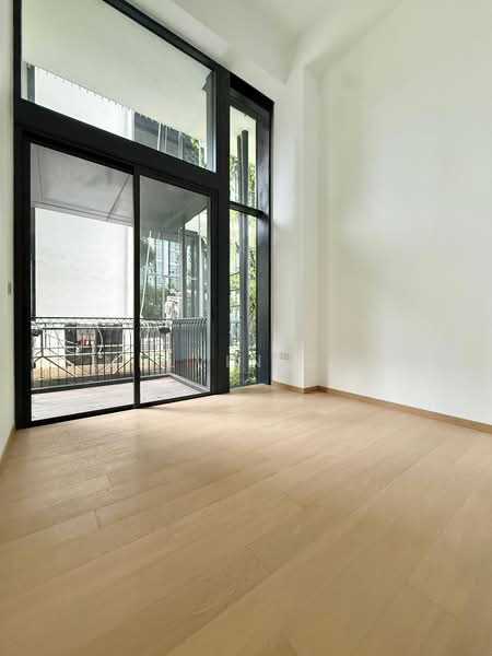 Jervois Mansion, 10 Jervois Close, 3 Bedrooms, 1,023 sqft, Condominium For Rent, by Melvin Sim, 500110286 - Balcony - PropertyGuru.com.sg