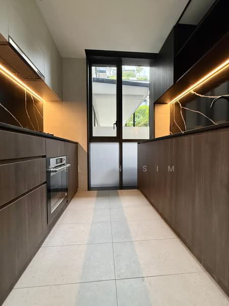 Jervois Mansion, 10 Jervois Close, 3 Bedrooms, 1,023 sqft, Condominium For Rent, by Melvin Sim, 500110286 - Kitchen - PropertyGuru.com.sg