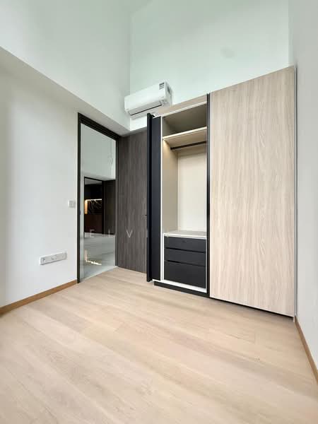 Jervois Mansion, 10 Jervois Close, 3 Bedrooms, 1,022 sqft, Condominium For Sale, by Melvin Sim, 500110293 - Bedroom - PropertyGuru.com.sg