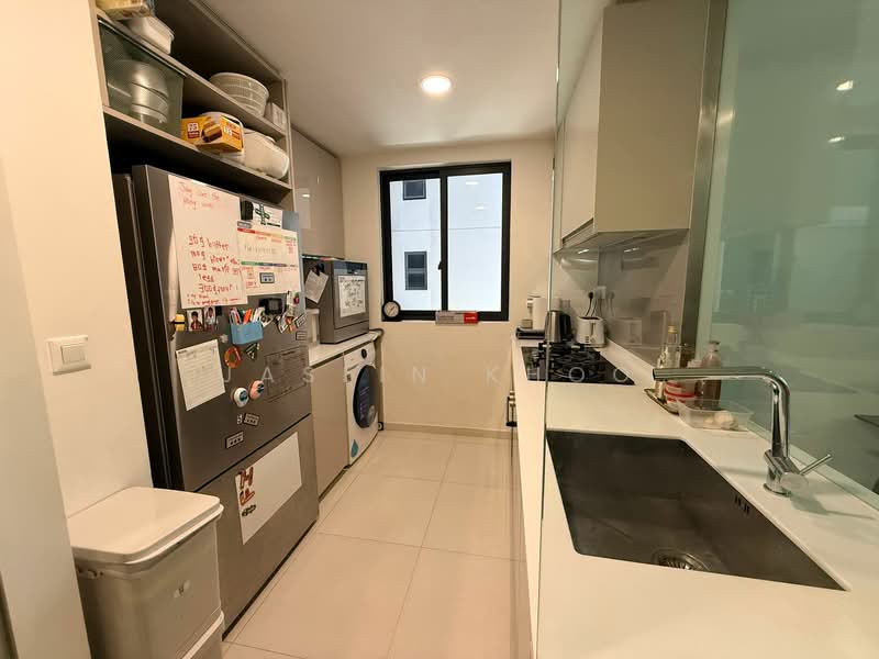 Lake Grande, 2 Jurong Lake Link, 3 Bedrooms, 947 sqft, Condominium For Rent, by Jaslin Khoo, 500110299 - Kitchen - PropertyGuru.com.sg
