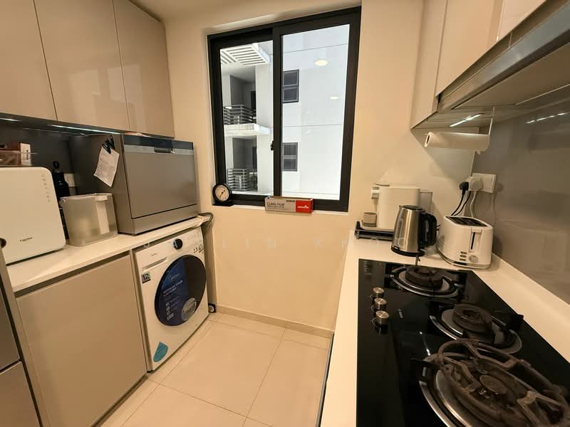 Lake Grande, 2 Jurong Lake Link, 3 Bedrooms, 947 sqft, Condominium For Rent, by Jaslin Khoo, 500110299 - Kitchen - PropertyGuru.com.sg