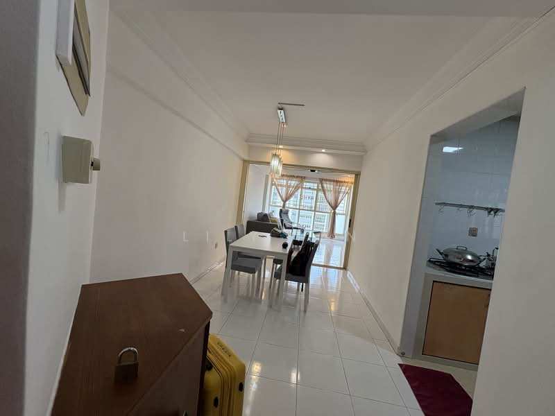 181 Jelebu Road, 181 Jelebu Road, 3 Bedrooms, 1,012 sqft, HDB Flat For Sale, by Lily Tan, 500110318 - Living Room - PropertyGuru.com.sg