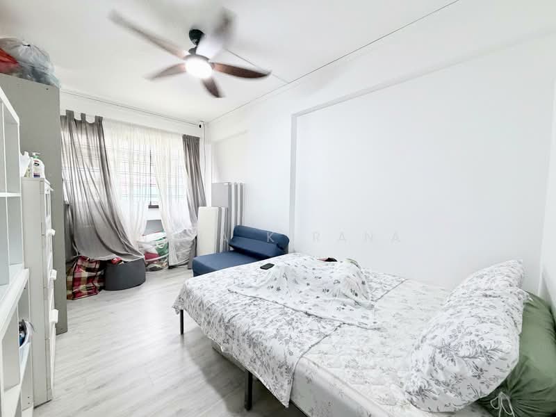 351 Tampines Street 33, 351 Tampines Street 33, 3 Bedrooms, 1,130 sqft, HDB Flat For Sale, by Nona Kirana, 500110324 - Bedroom - PropertyGuru.com.sg