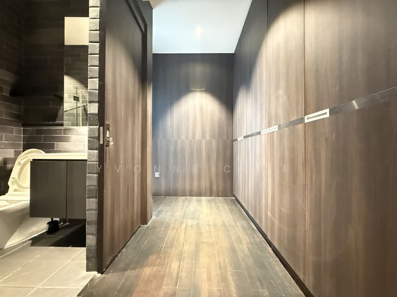 RV Edge, 2 Shanghai Road, 2 Bedrooms, 1,066 sqft, Condominium For Sale, by Yvonne Chua, 500110333 - Bathroom - PropertyGuru.com.sg