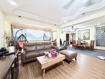 For Sale - 787D Woodlands Crescent