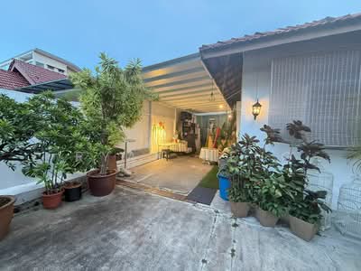 For Sale - 🏡 Just Listed – Only 14xx PSF! Huge 7,130 sqft Land | Near MRT