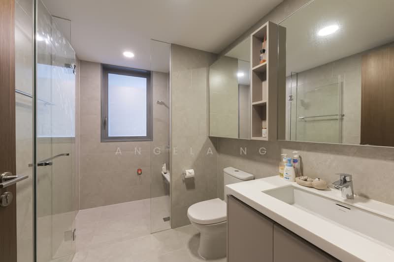 The Visionaire, 172 Canberra Drive, 3 Bedrooms, 980 sqft, Executive Condominium For Sale, by Angela Ng, 500110346 - Bathroom - PropertyGuru.com.sg