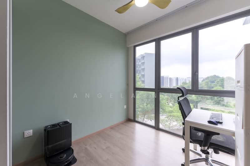 The Visionaire, 172 Canberra Drive, 3 Bedrooms, 980 sqft, Executive Condominium For Sale, by Angela Ng, 500110346 - Study - PropertyGuru.com.sg