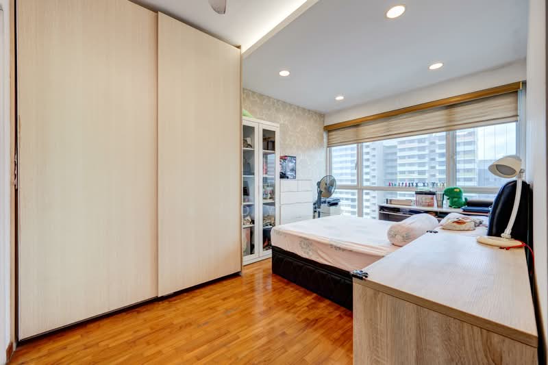 The Tampines Trilliant, 21 Tampines Central 7, 3 Bedrooms, 1,130 sqft, Executive Condominium For Sale, by Andy Ea, 500110354 - Bedroom - PropertyGuru.com.sg