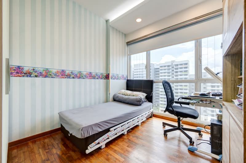 The Tampines Trilliant, 21 Tampines Central 7, 3 Bedrooms, 1,130 sqft, Executive Condominium For Sale, by Andy Ea, 500110354 - Bedroom - PropertyGuru.com.sg