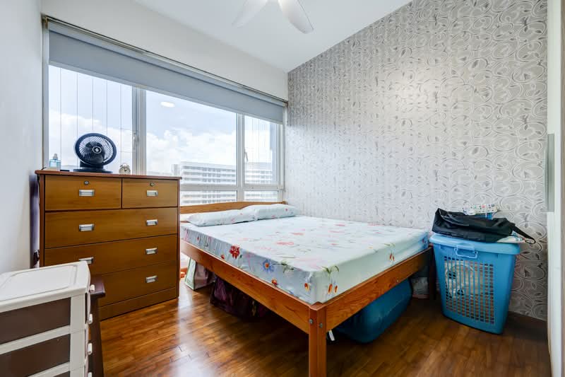 The Tampines Trilliant, 21 Tampines Central 7, 3 Bedrooms, 1,130 sqft, Executive Condominium For Sale, by Andy Ea, 500110354 - Bedroom - PropertyGuru.com.sg