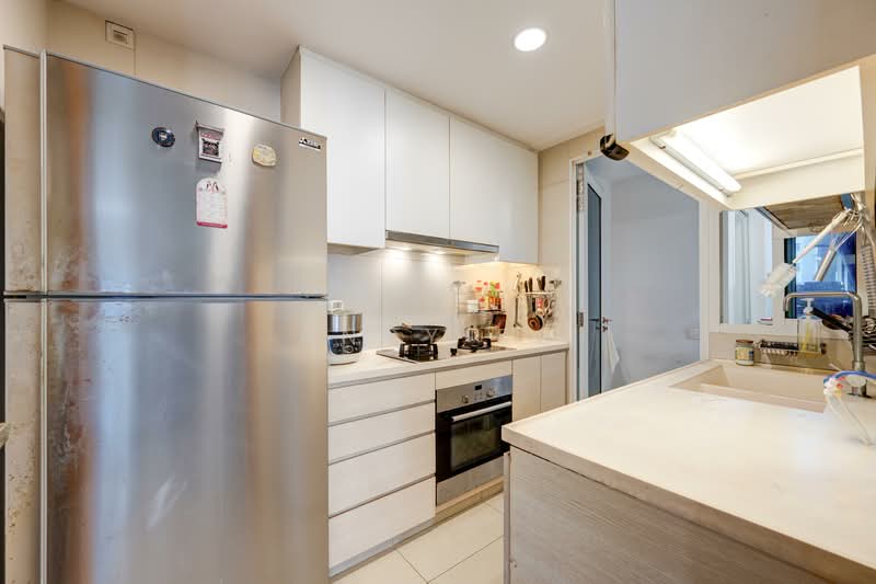 The Tampines Trilliant, 21 Tampines Central 7, 3 Bedrooms, 1,130 sqft, Executive Condominium For Sale, by Andy Ea, 500110354 - Kitchen - PropertyGuru.com.sg