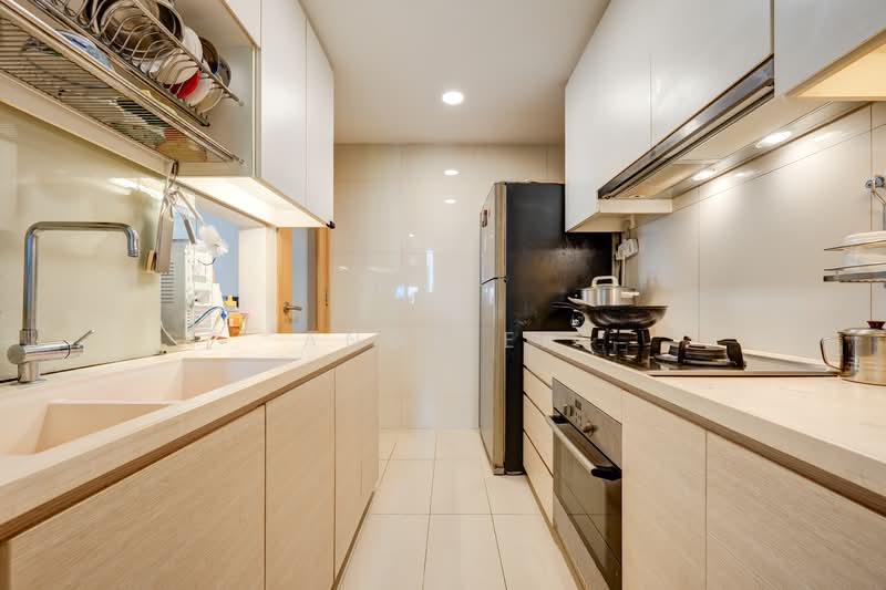 The Tampines Trilliant, 21 Tampines Central 7, 3 Bedrooms, 1,130 sqft, Executive Condominium For Sale, by Andy Ea, 500110354 - Kitchen - PropertyGuru.com.sg