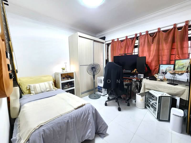 643 Woodlands Ring Road, 643 Woodlands Ring Road, 3 Bedrooms, 1,087 sqft, HDB Flat For Sale, by Eric Wong, 500110356 - Bedroom - PropertyGuru.com.sg