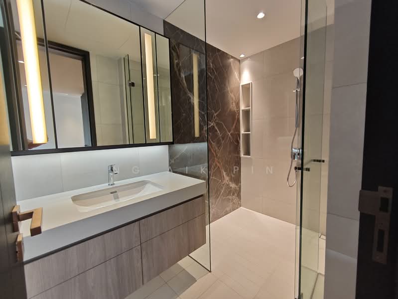 ❤️ Brand New Freehold Semi-D 💎 Bukit Timah Quiet Enclave, Greenbank Park / Eng Neo Avenue / Rifle Range Road, 5 Bedrooms, 5,436 sqft, Semi-Detached House For Sale, by Ng Aik Pin, 500110357 - Bathroom - PropertyGuru.com.sg