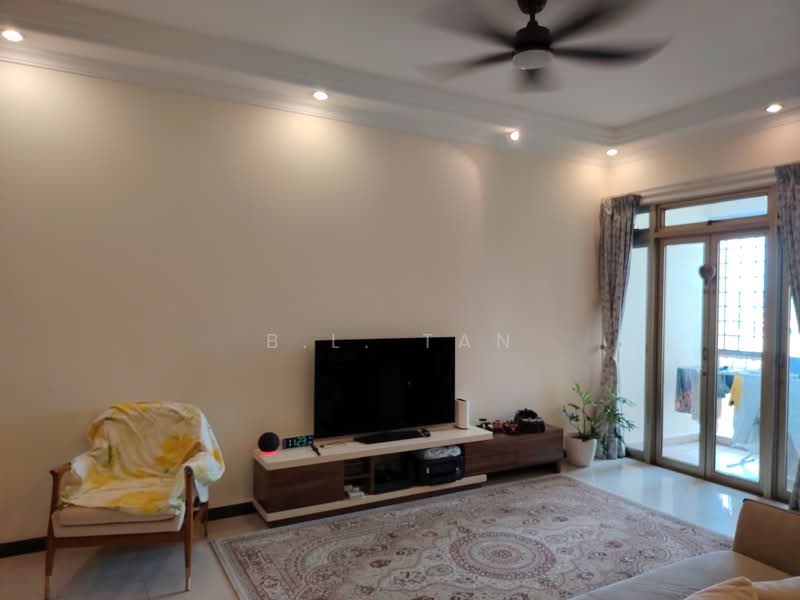 Astoria Park, 34 Lorong Mydin, 3 Bedrooms, 1,195 sqft, Condominium For Rent, by B.L. Tan, 500110371 - Living Room - PropertyGuru.com.sg