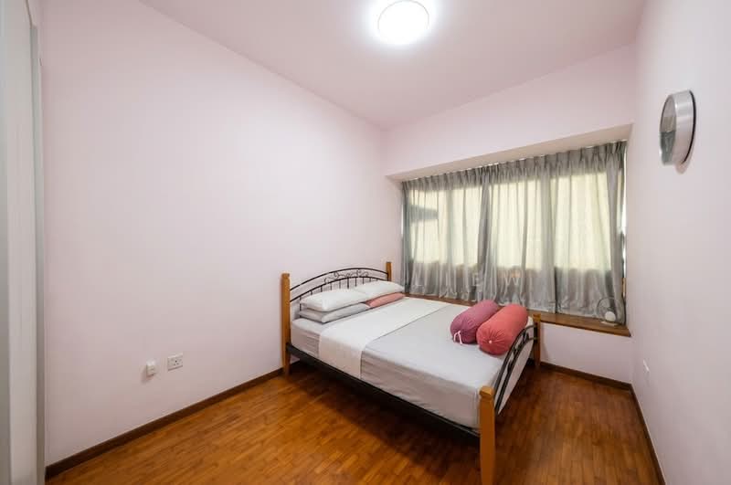 Double Bay Residences, 17B Simei Street 4, 2 Bedrooms, 936 sqft, Condominium For Sale, by Shanel Liew, 500110375 - Bedroom - PropertyGuru.com.sg