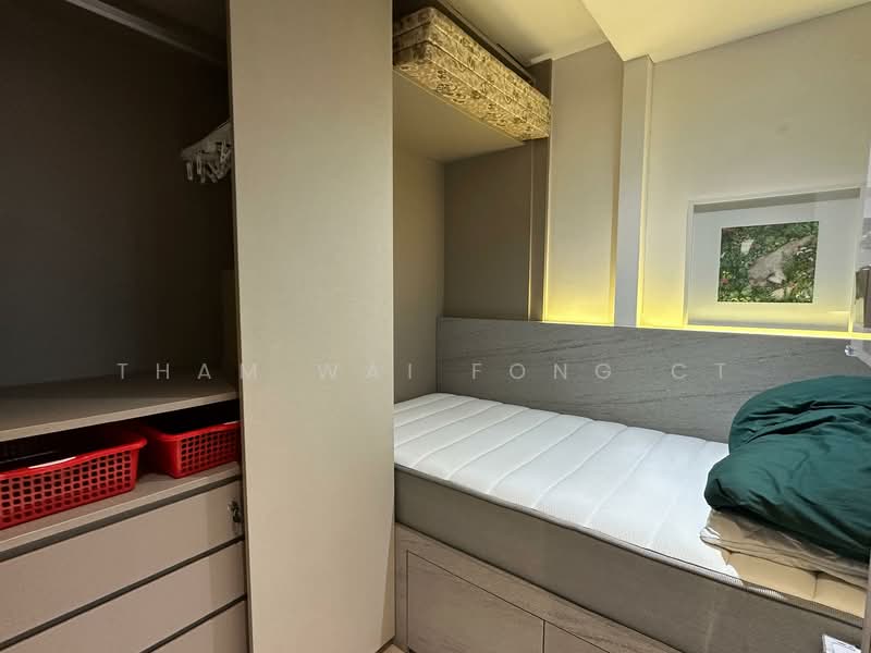 The Glades, 12 Bedok Rise, 1 Bedroom, 667 sqft, Condominium For Rent, by Tham Wai Fong CT, 500110383 - Bedroom - PropertyGuru.com.sg