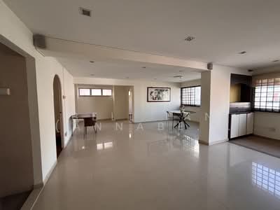 For Sale - 463 Hougang Avenue 10