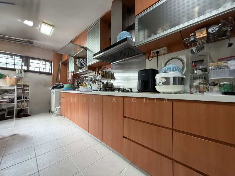322B Anchorvale Drive, 322B Anchorvale Drive, 3 Bedrooms, 1,184 sqft, HDB Flat For Sale, by Amelia Chia, 500110385 - Kitchen - PropertyGuru.com.sg