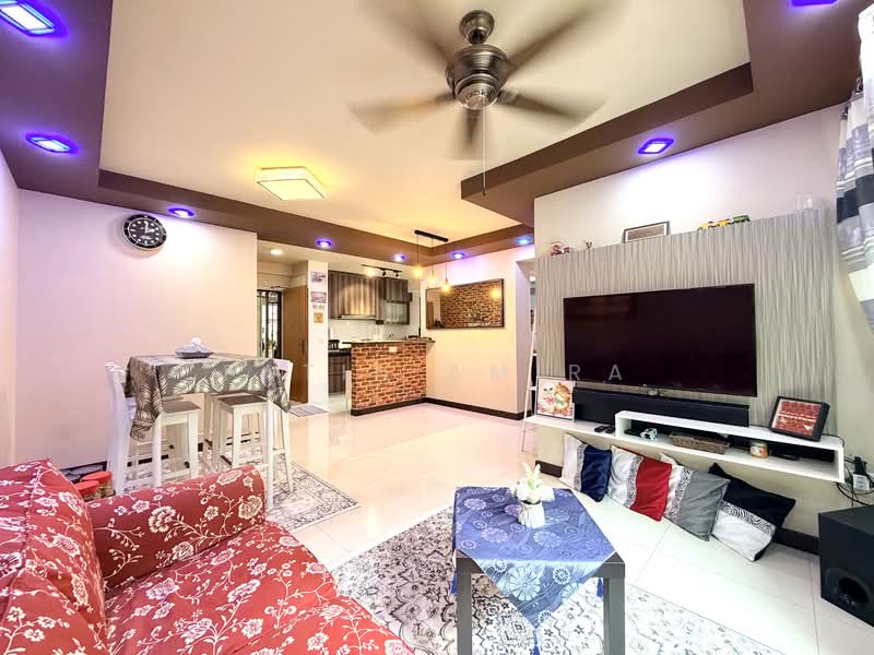120B Punggol Edge, 120B Edgedale Plains, 3 Bedrooms, 1,001 sqft, HDB Flat For Sale, by Fatin Amira, 500110387 - Living Room - PropertyGuru.com.sg