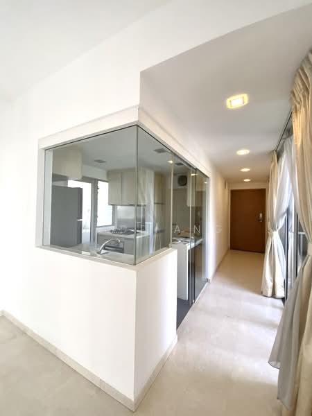 The Parc Condominium, 3 West Coast Walk, 3 Bedrooms, 1,421 sqft, Condominium For Rent, by Jade Ang, 500110398 - Kitchen - PropertyGuru.com.sg