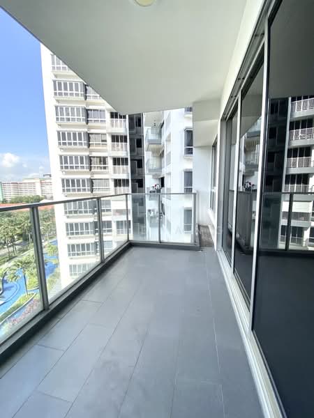 The Parc Condominium, 3 West Coast Walk, 3 Bedrooms, 1,421 sqft, Condominium For Rent, by Jade Ang, 500110398 - Balcony - PropertyGuru.com.sg