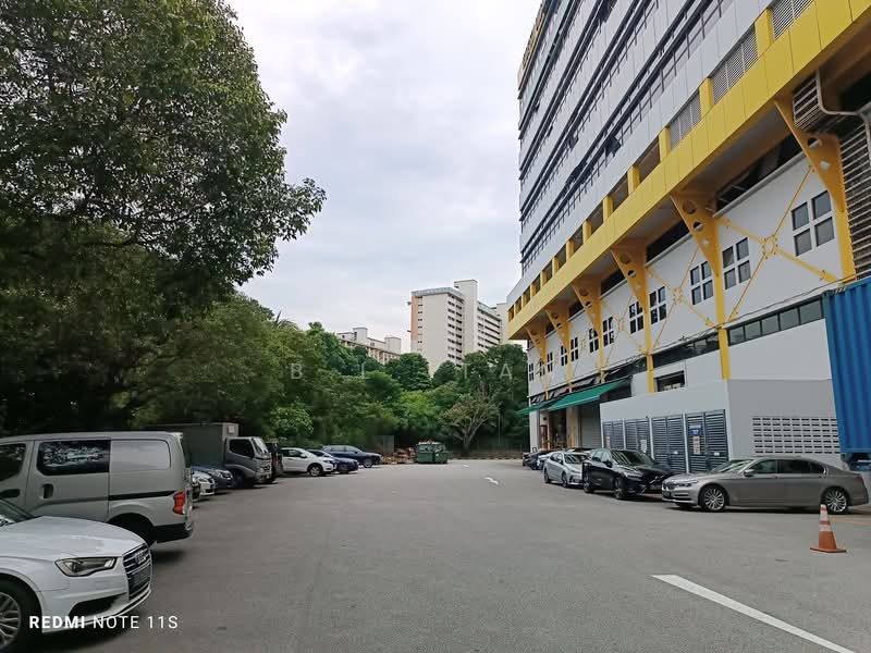 Henderson Building, 221 Henderson Road, 1,851 sqft, Light Industrial (B1) For Sale, by B.L. Tan, 500110415 - CommercialGuru.com.sg