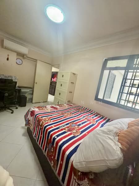 7 Pine Close, 7 Pine Close, 3 Bedrooms, 1,033 sqft, HDB Flat For Sale, by Irene Nah, 500110427 - Bedroom 2 - PropertyGuru.com.sg