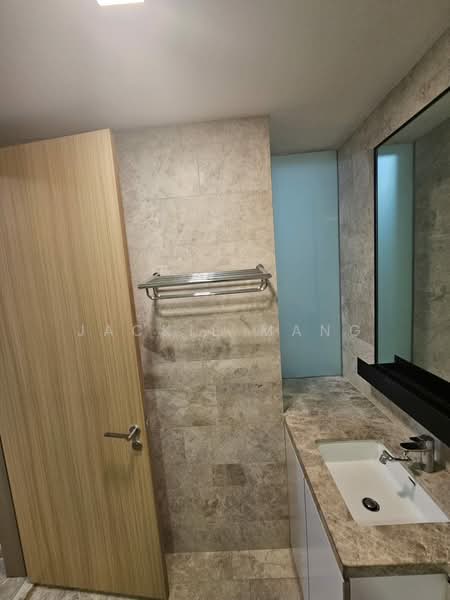 Bliss@Kovan, 4 Simon Lane, 1 Bedroom, 614 sqft, Apartment For Sale, by Jackie Mang, 500110428 - Bathroom - PropertyGuru.com.sg