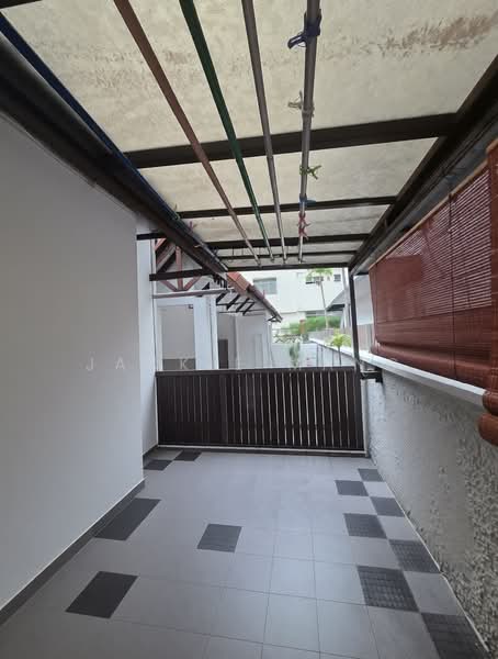 Rosyth Road, Rosyth Road, 5 Bedrooms, 2,800 sqft, Terraced House For Sale, by Jackie Mang, 500110429 - Yard - PropertyGuru.com.sg