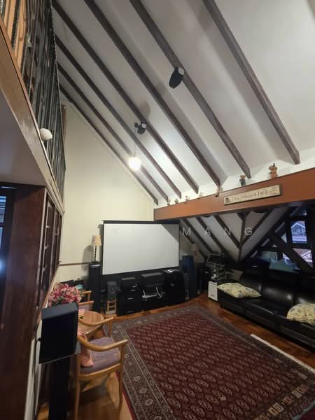 Rosyth Road, Rosyth Road, 5 Bedrooms, 2,800 sqft, Terraced House For Sale, by Jackie Mang, 500110429 - Attic - PropertyGuru.com.sg