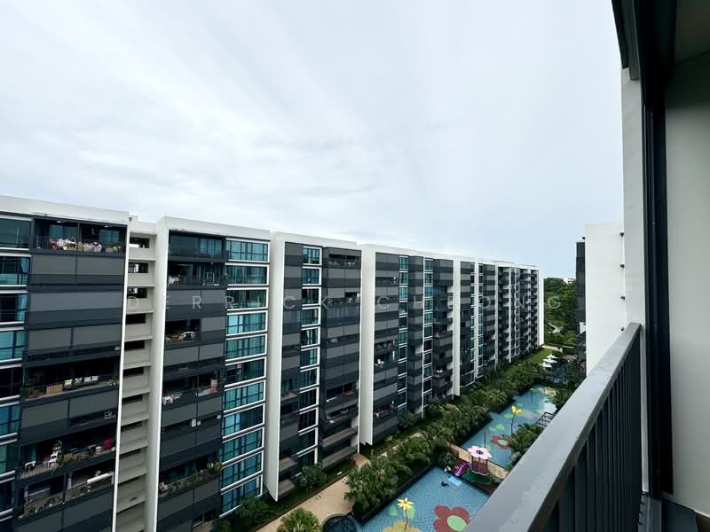 Treasure at Tampines, 51 Tampines Lane, 3 Bedrooms, 915 sqft, Condominium For Rent, by Derrick Cheong, 500110440 - Exterior - PropertyGuru.com.sg