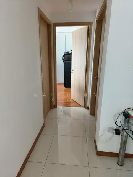 Caspian, 50 Lakeside Drive, 2 Bedrooms, 872 sqft, Condominium For Sale, by Waichung Poon, 500110444 - Corridor - PropertyGuru.com.sg