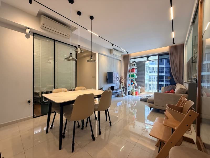 Rivercove Residences EC, 20 Anchorvale Ln, 3 Bedrooms, 1,109 sqft, Condominium For Sale, by Sebastian Koh, 500110451 - Living Room - PropertyGuru.com.sg