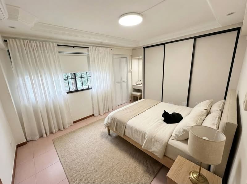 243 Bukit Batok East Avenue 5, 243 Bukit Batok East Avenue 5, 3 Bedrooms, 1,302 sqft, HDB Flat For Sale, by Alviss Phua 潘家涵, 500110452 - Bedroom - PropertyGuru.com.sg