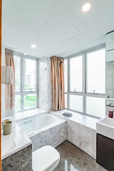 The Parc Condominium, 3 West Coast Walk, Room Rental, 134 sqft, Condominium For Rent, by Cove, 500110454 - Bathroom - PropertyGuru.com.sg