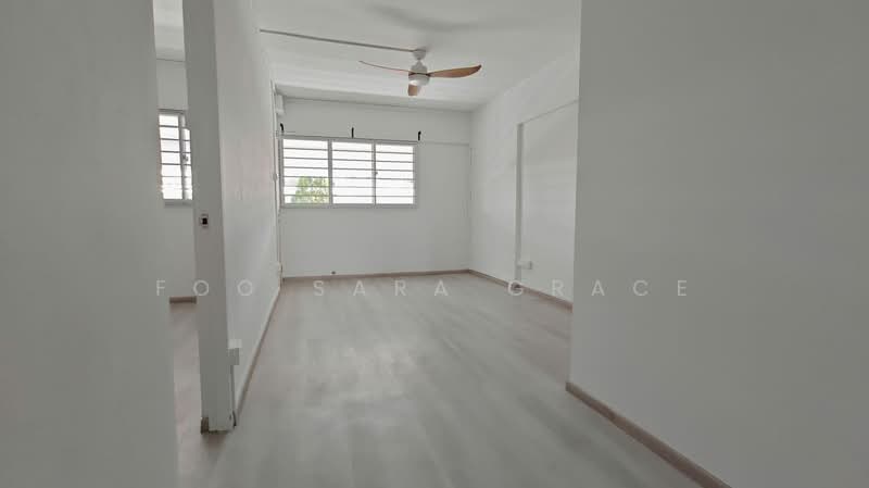 504 Jurong West Street 51, 504 Jurong West Street 51, 2 Bedrooms, 797 sqft, HDB Flat For Rent, by Foo Sara Grace, 500110463 - Bedroom - PropertyGuru.com.sg