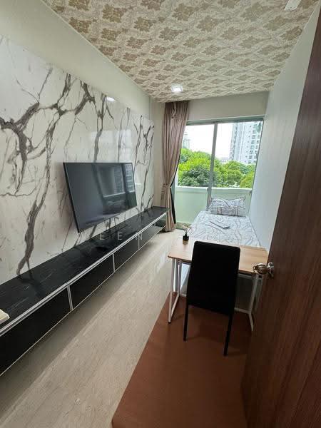 Guilin View, 20 Bukit Batok Street 52, Dairy Farm / Bukit Panjang / Choa Chu Kang, Room Rental, 1,300 sqft, Condominium For Rent, by Ween Keat, 500110464 - Bedroom - PropertyGuru.com.sg