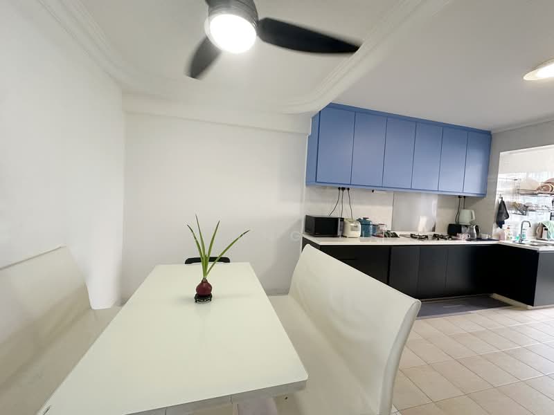 421 Pasir Ris Drive 6, 421 Pasir Ris Drive 6, 3 Bedrooms, 1,130 sqft, HDB Flat For Sale, by Ng Siang Ling, 500110475 - Kitchen - PropertyGuru.com.sg