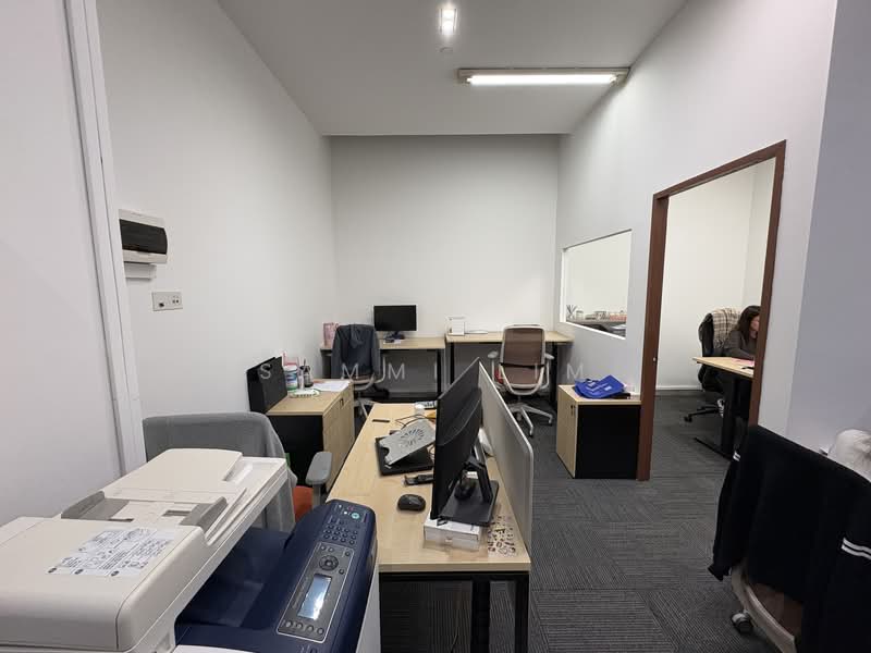 The Central, 6 Eu Tong Sen Street, Boat Quay / Raffles Place / Marina, 926 sqft, Office For Sale, by Sammi Lim, 500110476 - CommercialGuru.com.sg