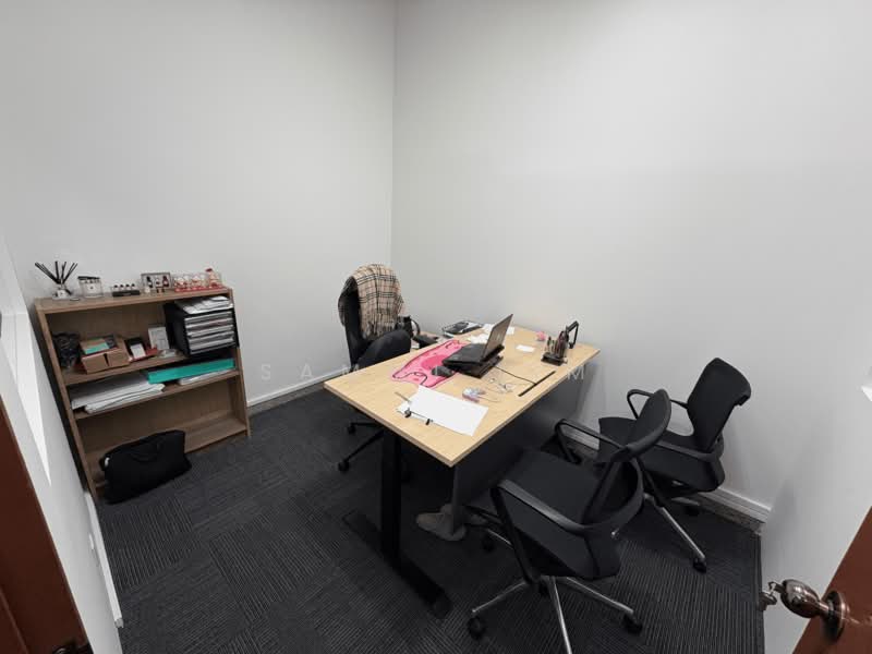 The Central, 6 Eu Tong Sen Street, Boat Quay / Raffles Place / Marina, 926 sqft, Office For Sale, by Sammi Lim, 500110476 - CommercialGuru.com.sg
