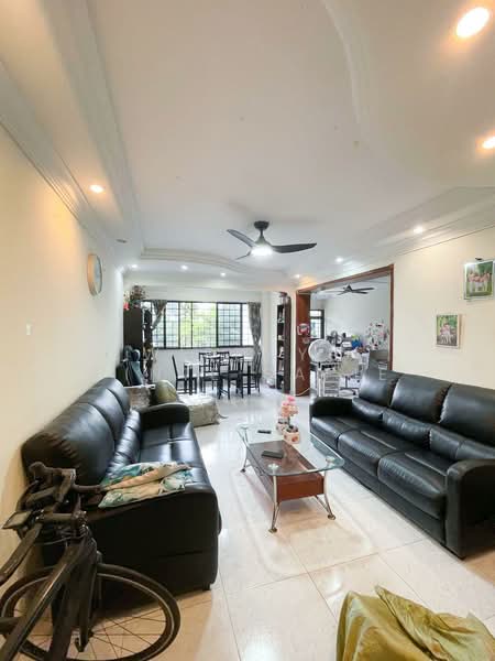 769 Woodlands Drive 60, 769 Woodlands Drive 60, 3 Bedrooms, 1,323 sqft, HDB Flat For Rent, by Wirdayu Binte Safie, 500110481 - Living Room - PropertyGuru.com.sg