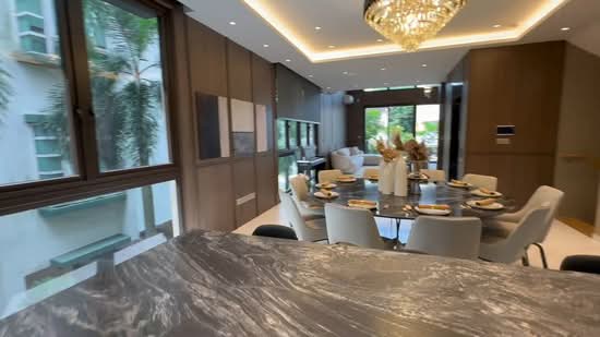 Last unit- Brand New & luxury, 5 levels with Lift, living Hall with double volume high ceiling, walk to Novena MRT - call 8130 3636 to view now!, 6 Bedrooms, 6,926 sqft, Corner Terrace For Sale, by Kim Yan 金燕, 500110483 - PropertyGuru.com.sg