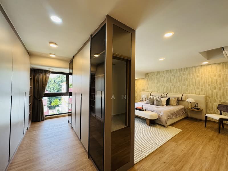 Last unit- Brand New & luxury, 5 levels with Lift, living Hall with double volume high ceiling, walk to Novena MRT - call 8130 3636 to view now!, 6 Bedrooms, 6,926 sqft, Corner Terrace For Sale, by Kim Yan 金燕, 500110483 - Bedroom - PropertyGuru.com.sg