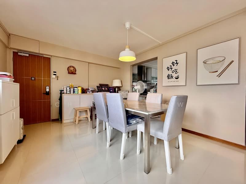 644 Yishun Street 61, 644 Yishun Street 61, 3 Bedrooms, 1,323 sqft, HDB Flat For Sale, by Charlene Low, 500110489 - Dining Room - PropertyGuru.com.sg